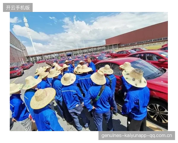 墨西哥草帽军团坚守传统：从“草帽”到“革命”精神的永恒力量